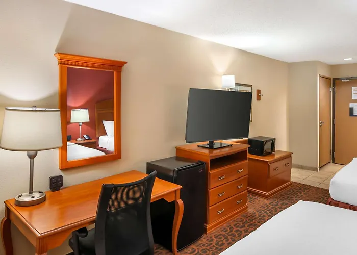 Best Western St. Louis Fairview Heights